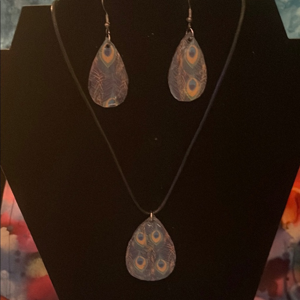 Blue and Gold Teardrop Necklace